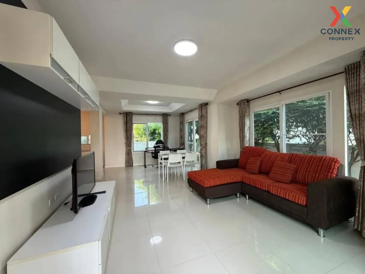 For Rent House , Chaiyapruk Ramintra - Wongwaen 2 , wide frontage 2