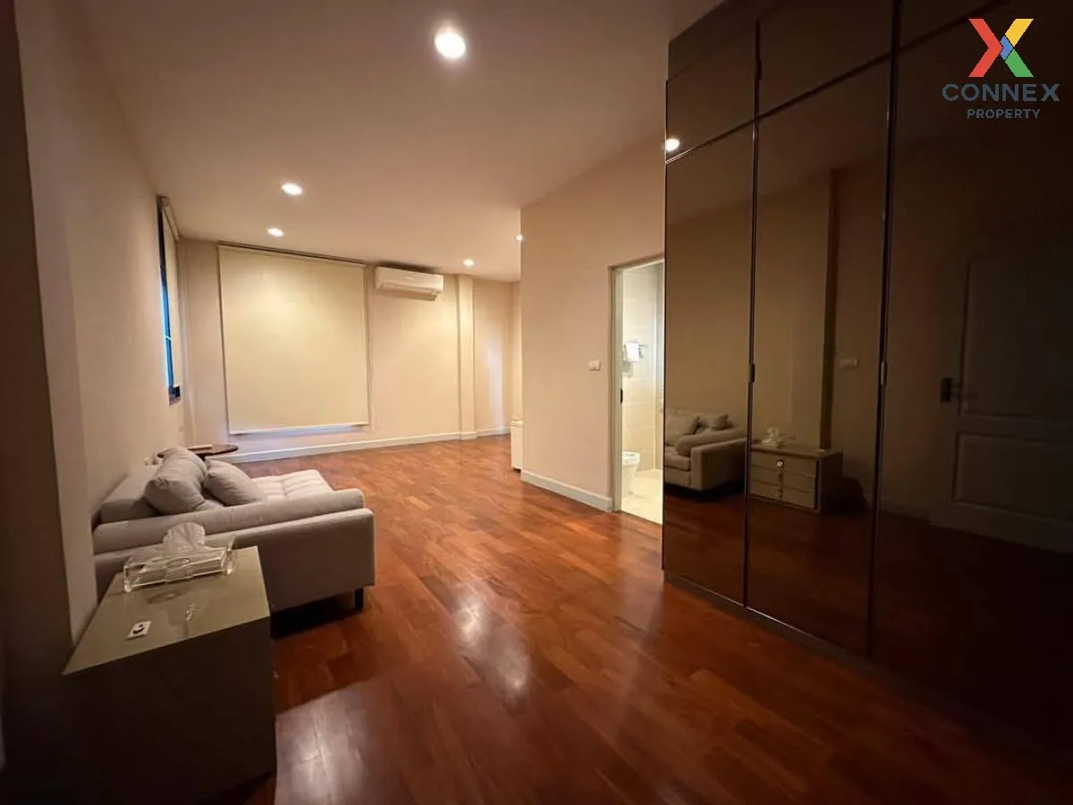 ขายบ้าน  แกรนด์ บางกอก บูเลอวาร์ด รัชดา-รามอินทรา 2 หน้ากว้าง ราม