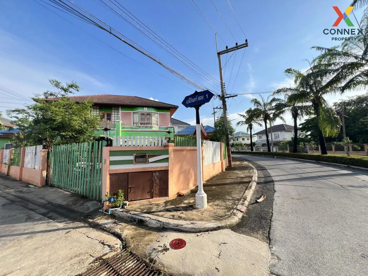 For Sale House , Manee Lake & Lagoon Rangsit - Pathumthanee , Ban 2