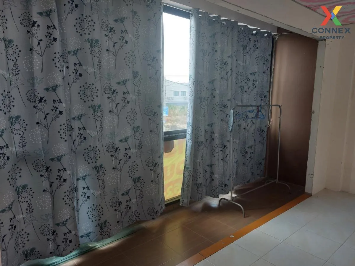 ขายโฮมออฟฟิศ  เดอะโฮมพาร์ค พานทอง ชั้นสูง ห้องมุม หน้ากว้าง พานทอ ขายโฮมออฟฟิศ  เดอะโฮมพาร์ค พานทอง ชั้นสูง ห้องมุม หน้ากว้าง พานทอ