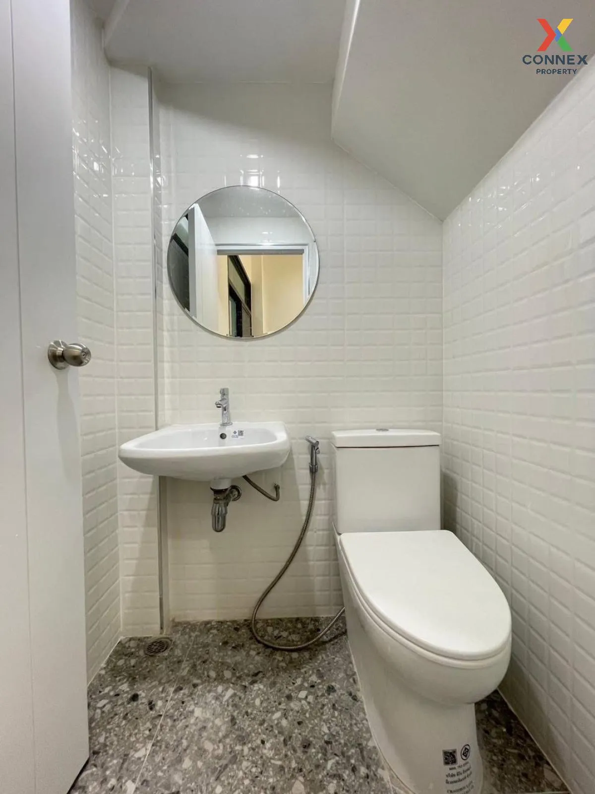 For Sale Townhouse/Townhome  , Lully Ville Lamlukka-Khlong1 , new