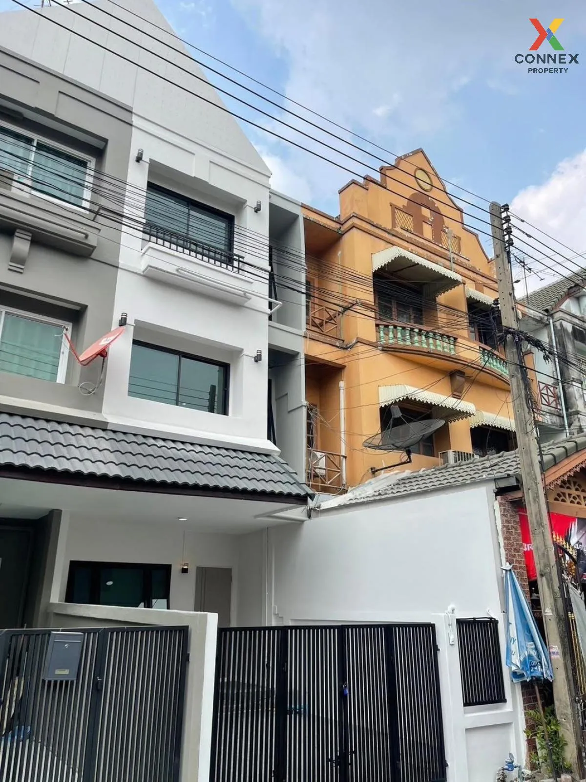 For Sale Townhouse/Townhome  , Lully Ville Lamlukka-Khlong1 , new 2