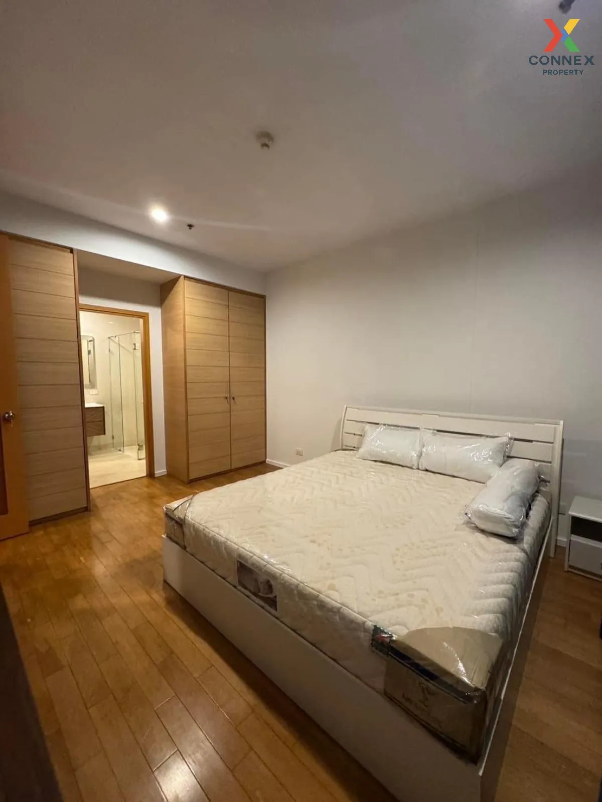 เช่าคอนโด  ดิ เอ็มไพร์ เพลส BTS-ช่องนนทรี ยานนาวา เขต สาทร กรุงเท