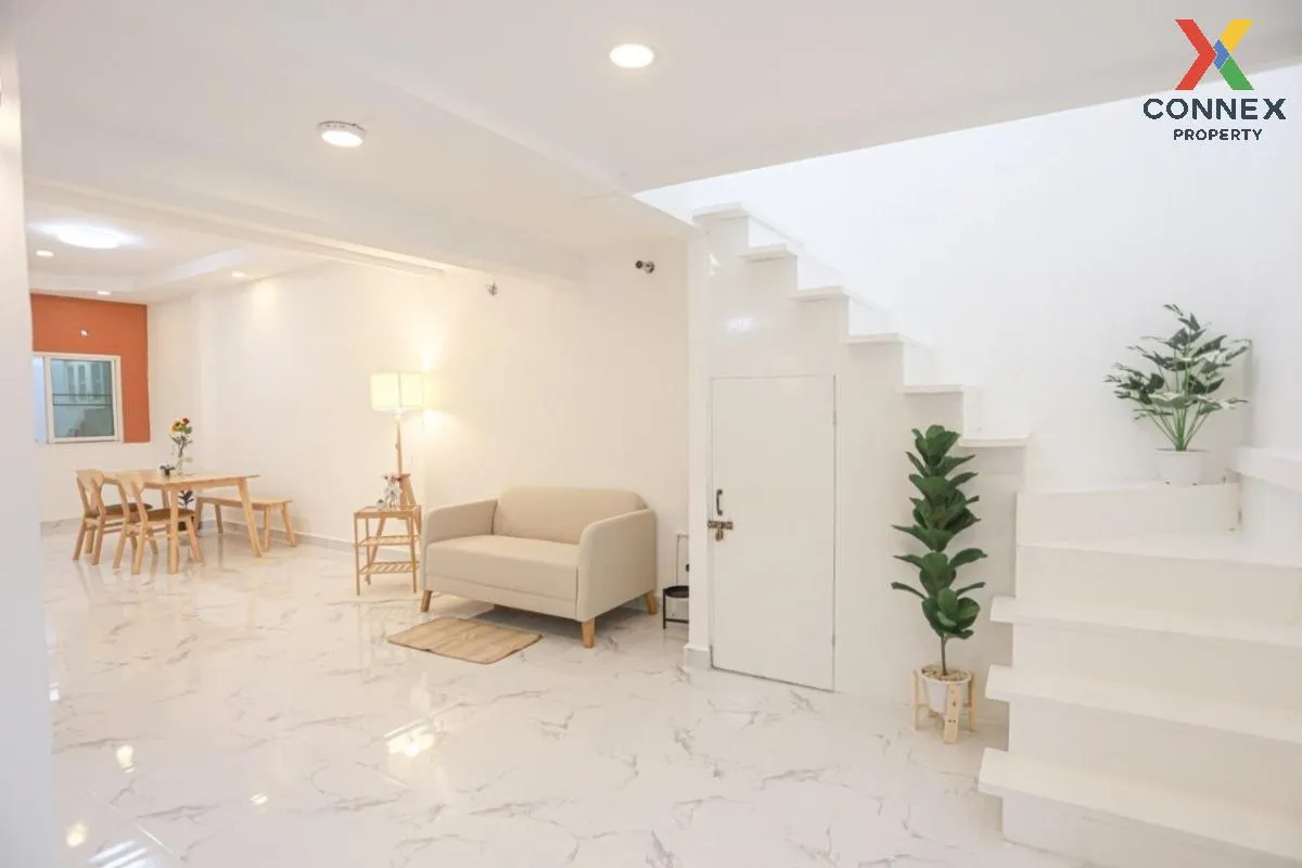 ขายทาวน์เฮ้าส์/ทาวน์โฮม  บ้านเฟรนชิฟ รีโนเวทใหม่ ลาดพร้าว เขต ลาด ขายทาวน์เฮ้าส์/ทาวน์โฮม  บ้านเฟรนชิฟ รีโนเวทใหม่ ลาดพร้าว เขต ลาด 2