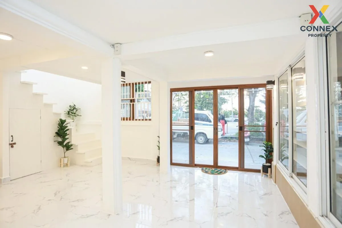 ขายทาวน์เฮ้าส์/ทาวน์โฮม  บ้านเฟรนชิฟ รีโนเวทใหม่ ลาดพร้าว เขต ลาด ขายทาวน์เฮ้าส์/ทาวน์โฮม  บ้านเฟรนชิฟ รีโนเวทใหม่ ลาดพร้าว เขต ลาด