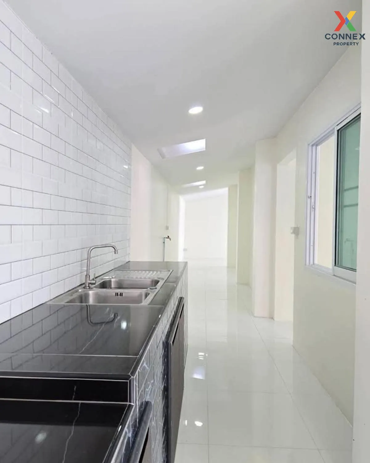 ขายบ้าน  พฤกษาวิลเลจ 2 วงแหวน-รังสิต หน้ากว้าง รีโนเวทใหม่ ลำผักก