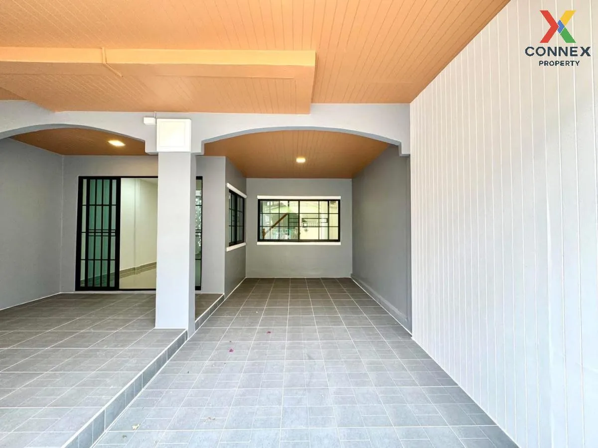 ขายทาวน์เฮ้าส์/ทาวน์โฮม  บ้านฟ้ารังสิต คลอง 4 รีโนเวทใหม่ บึงยี่โ 3