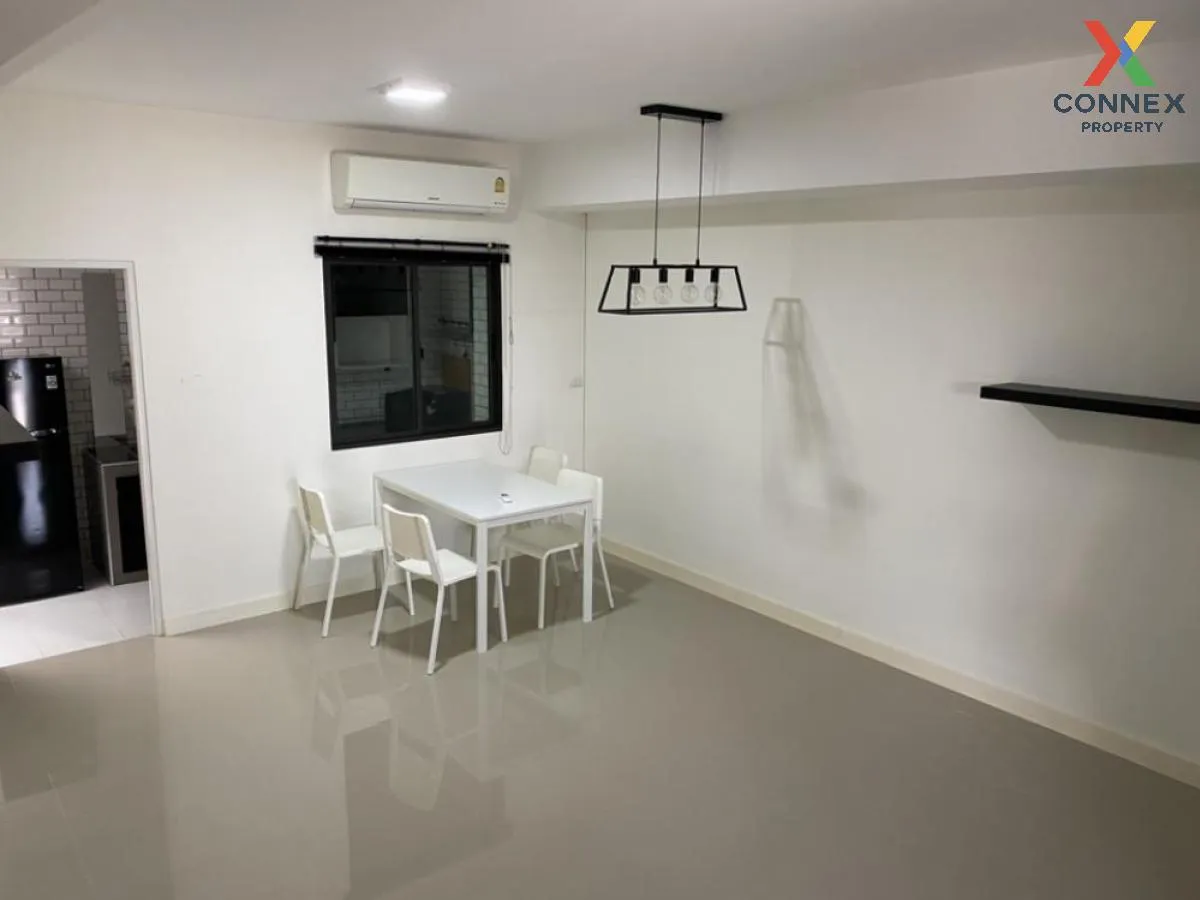 For Rent Townhouse/Townhome  , Pleno Bangna-Wongwaen , Bang Phli  1
