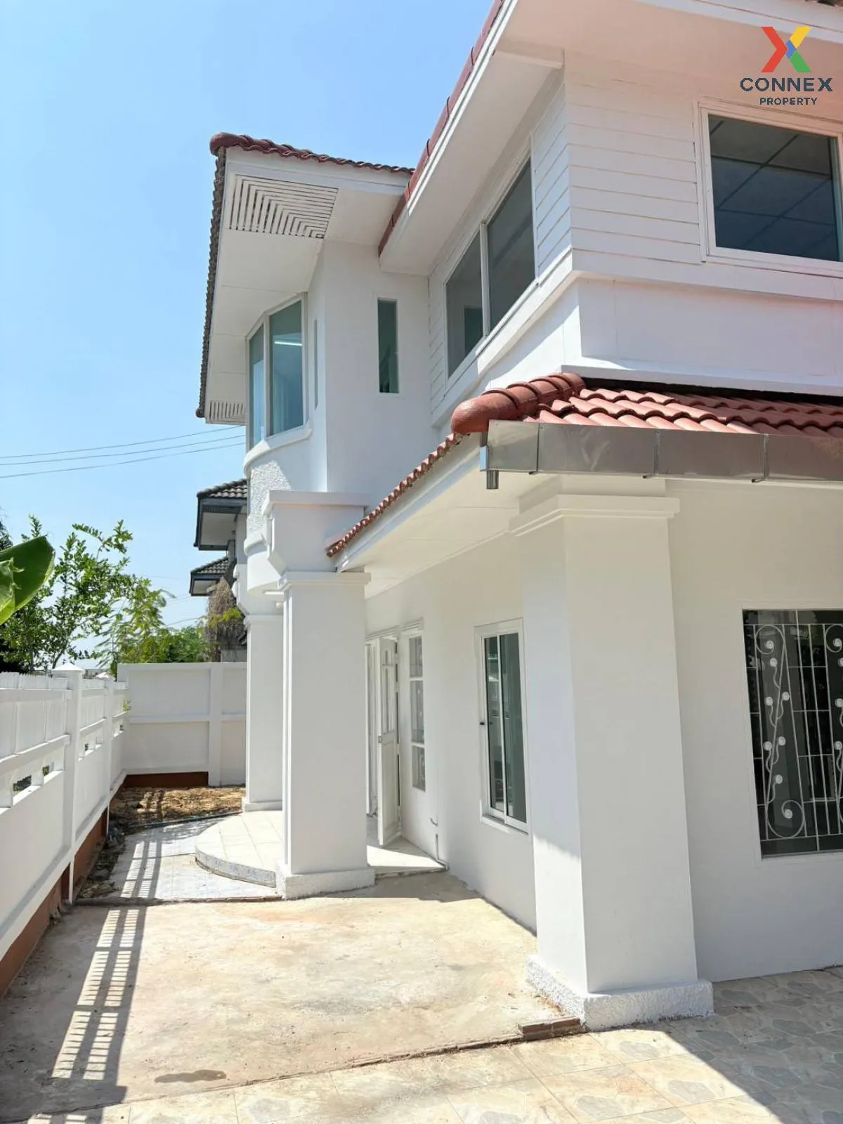 For Sale House , Baan Tawanna Ville khong 9 , wide frontage , new