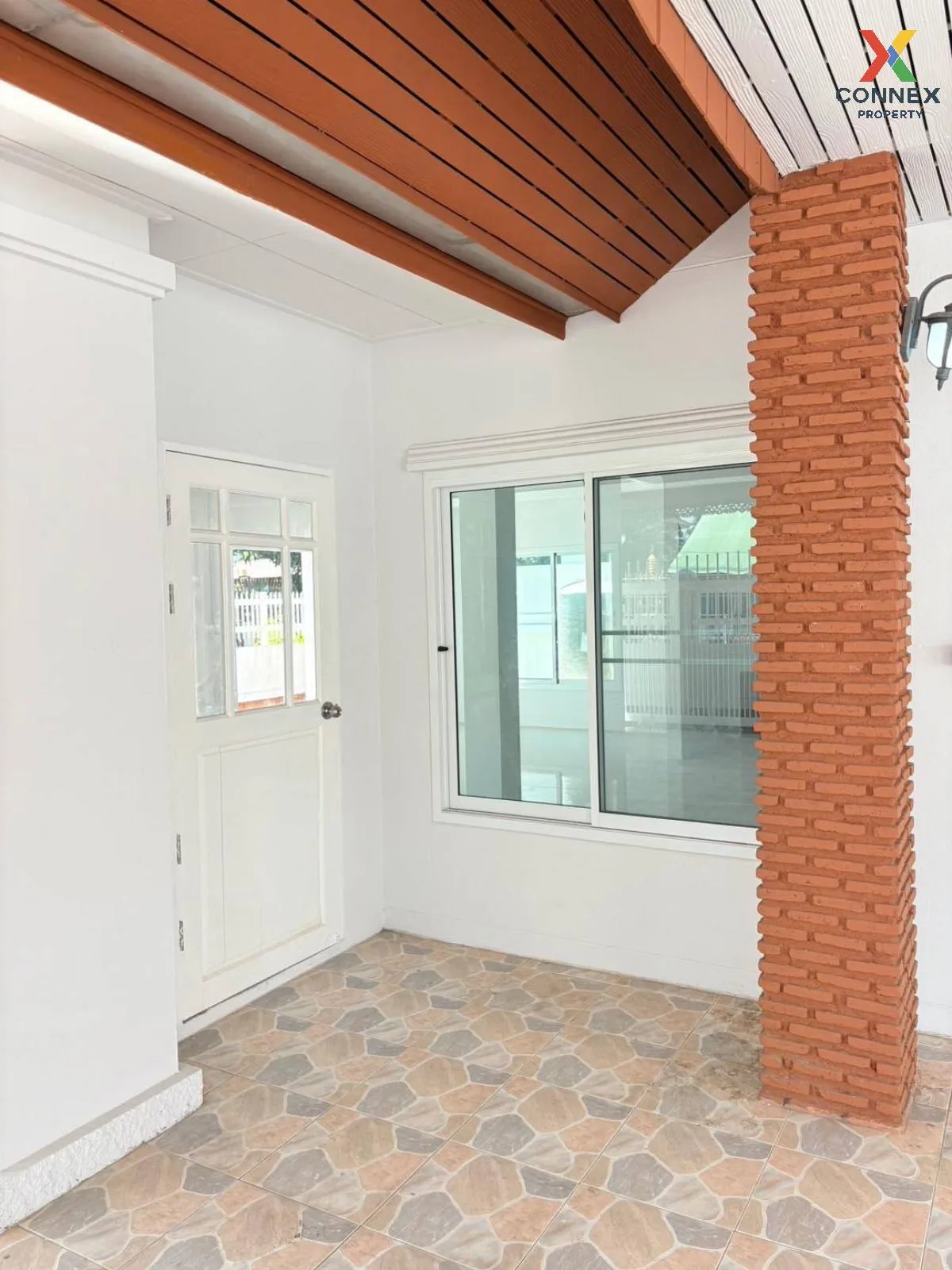 For Sale House , Baan Tawanna Ville khong 9 , wide frontage , new