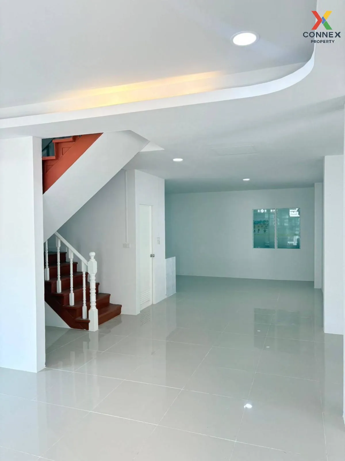 For Sale House , Baan Tawanna Ville khong 9 , wide frontage , new