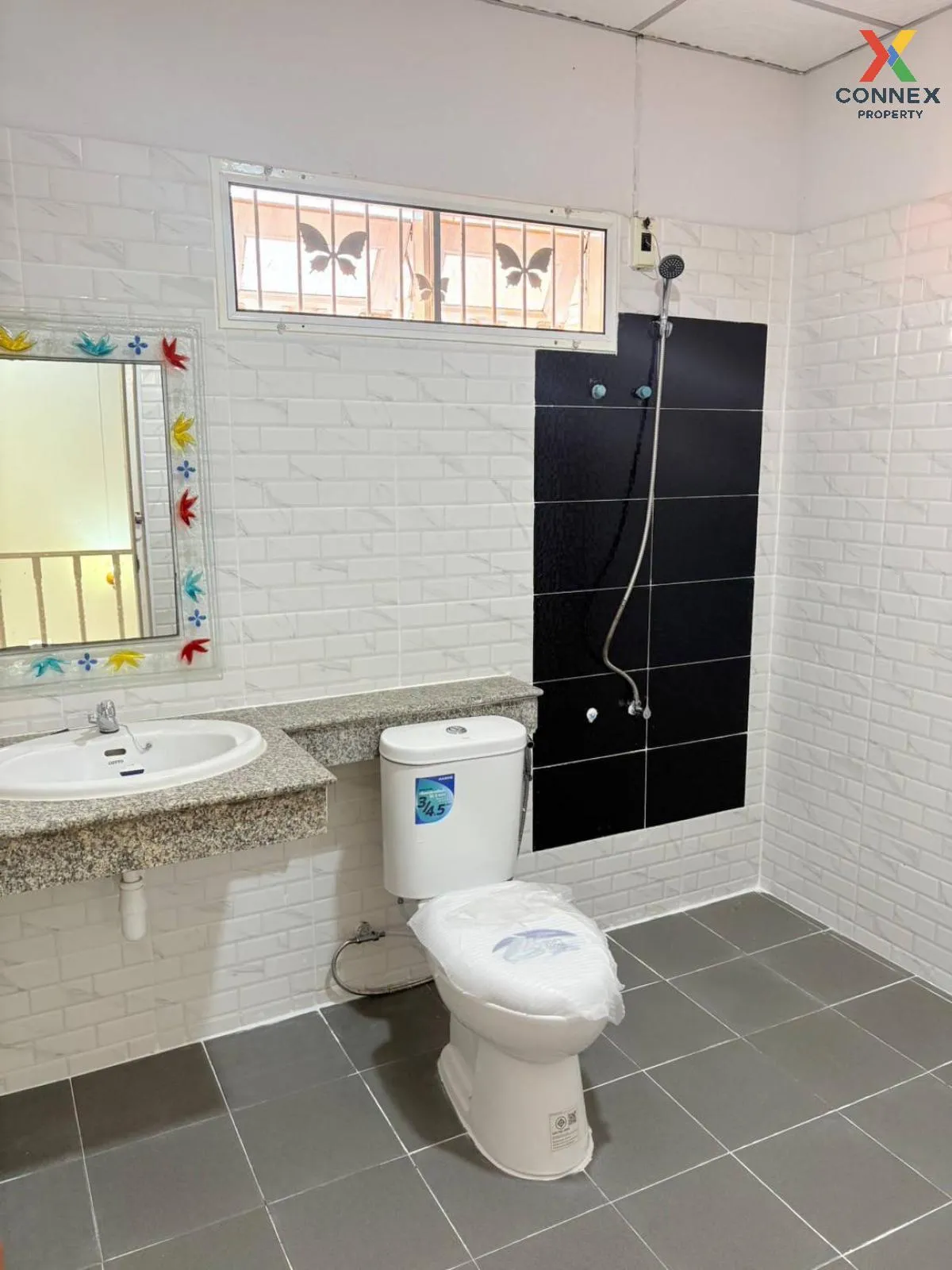 For Sale House , Baan Tawanna Ville khong 9 , wide frontage , new