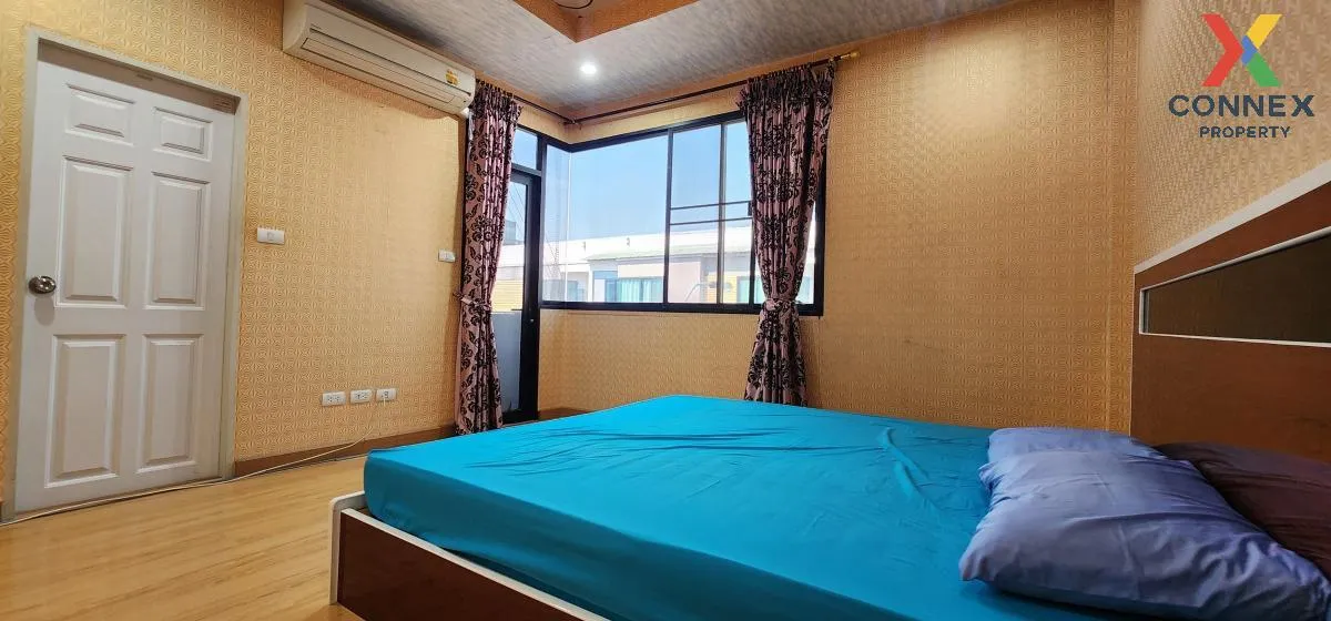 For Rent Townhouse/Townhome  , Sarin Wiz Sukhumvit 107 , wide fro