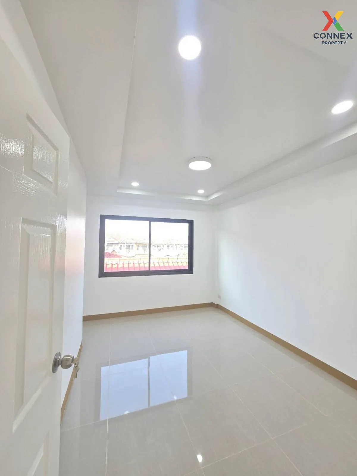 For Sale Townhouse/Townhome  , Ban Poonsinthanee 1 , newly renova