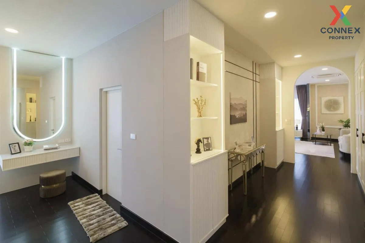 For Rent House , THE CITY Bangna 2 , wide frontage , Bang Phli Ya