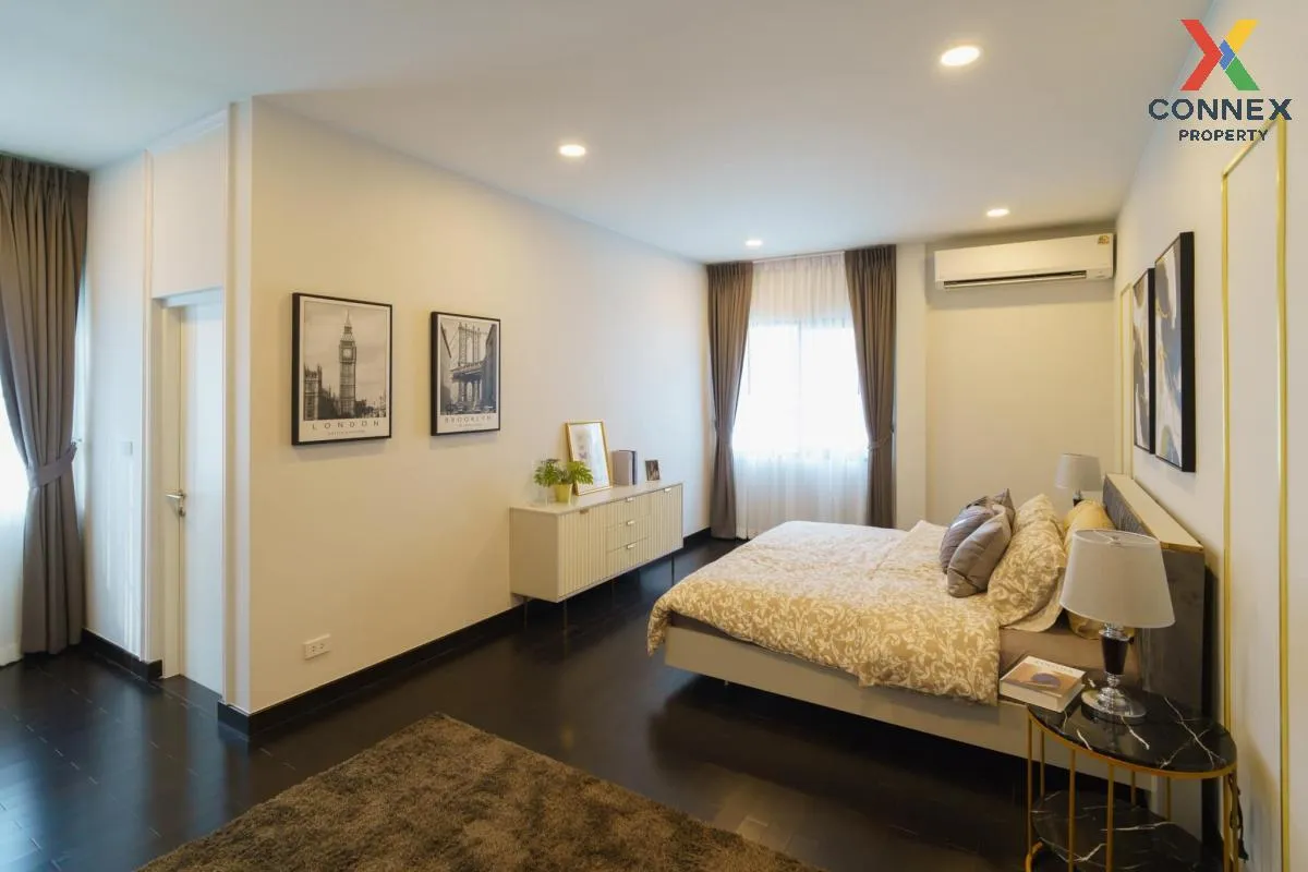 For Rent House , THE CITY Bangna 2 , wide frontage , Bang Phli Ya