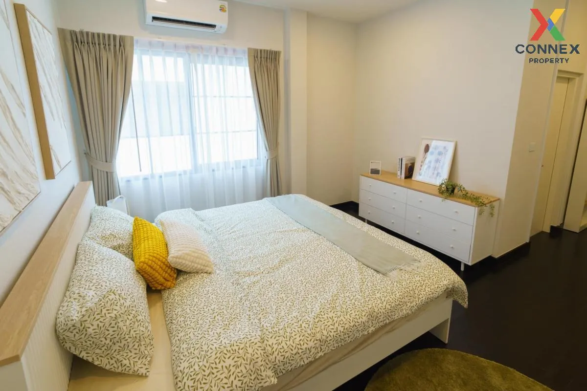For Rent House , THE CITY Bangna 2 , wide frontage , Bang Phli Ya