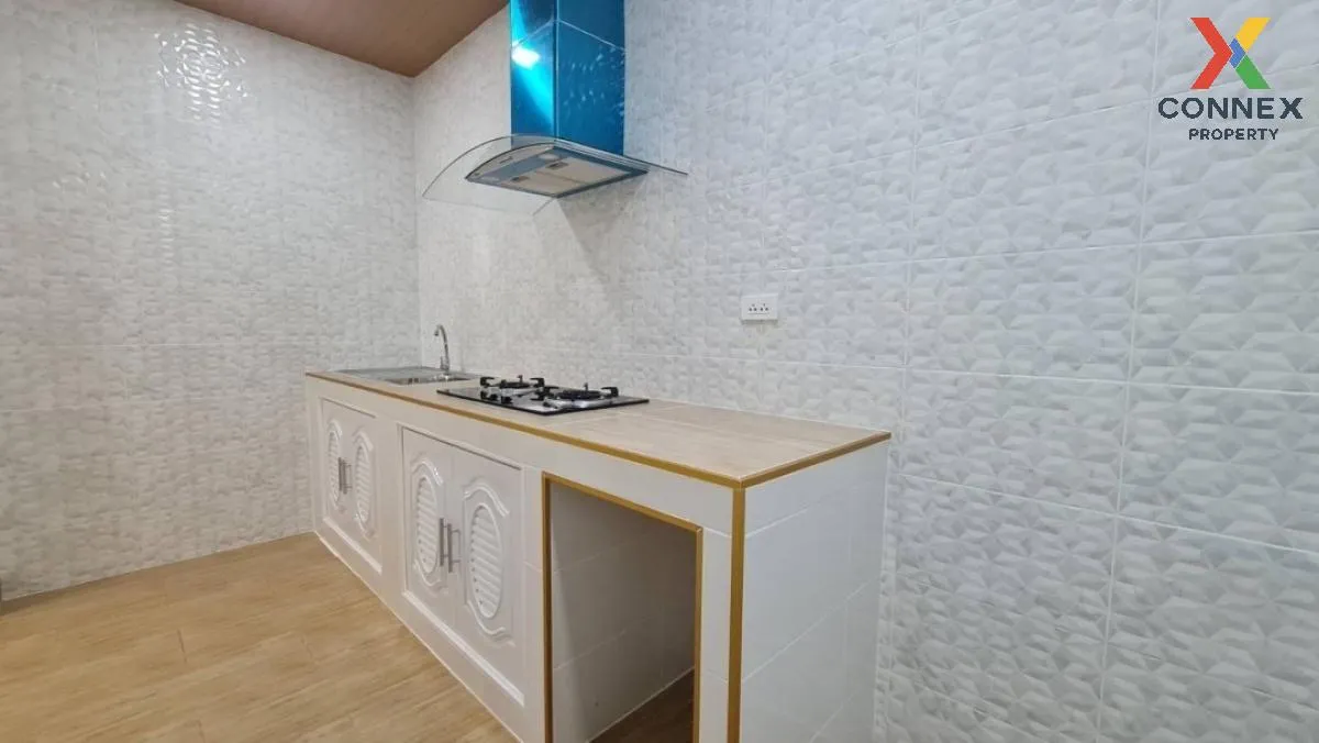 For Sale Townhouse/Townhome  , K.C. Ramintra 8 , Sam Wa Tawan Tok