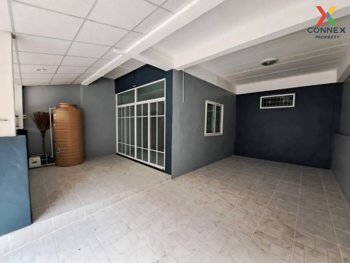 For Sale Townhouse/Townhome  , Phonphat Thaisomboon 3 - Rangsit K 2