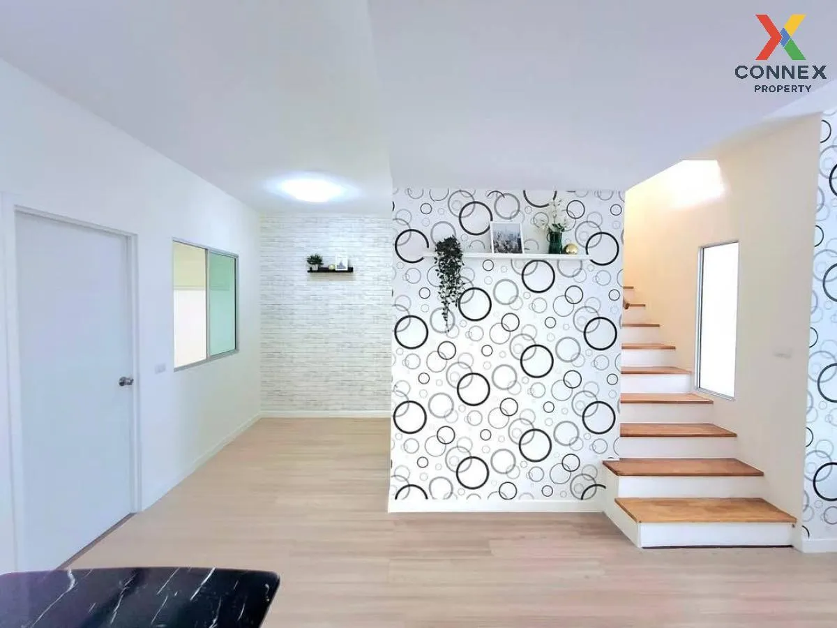 ขายทาวน์เฮ้าส์/ทาวน์โฮม  บ้านพฤกษา 104 สุขุมวิท - แพรกษา รีโนเวทใ