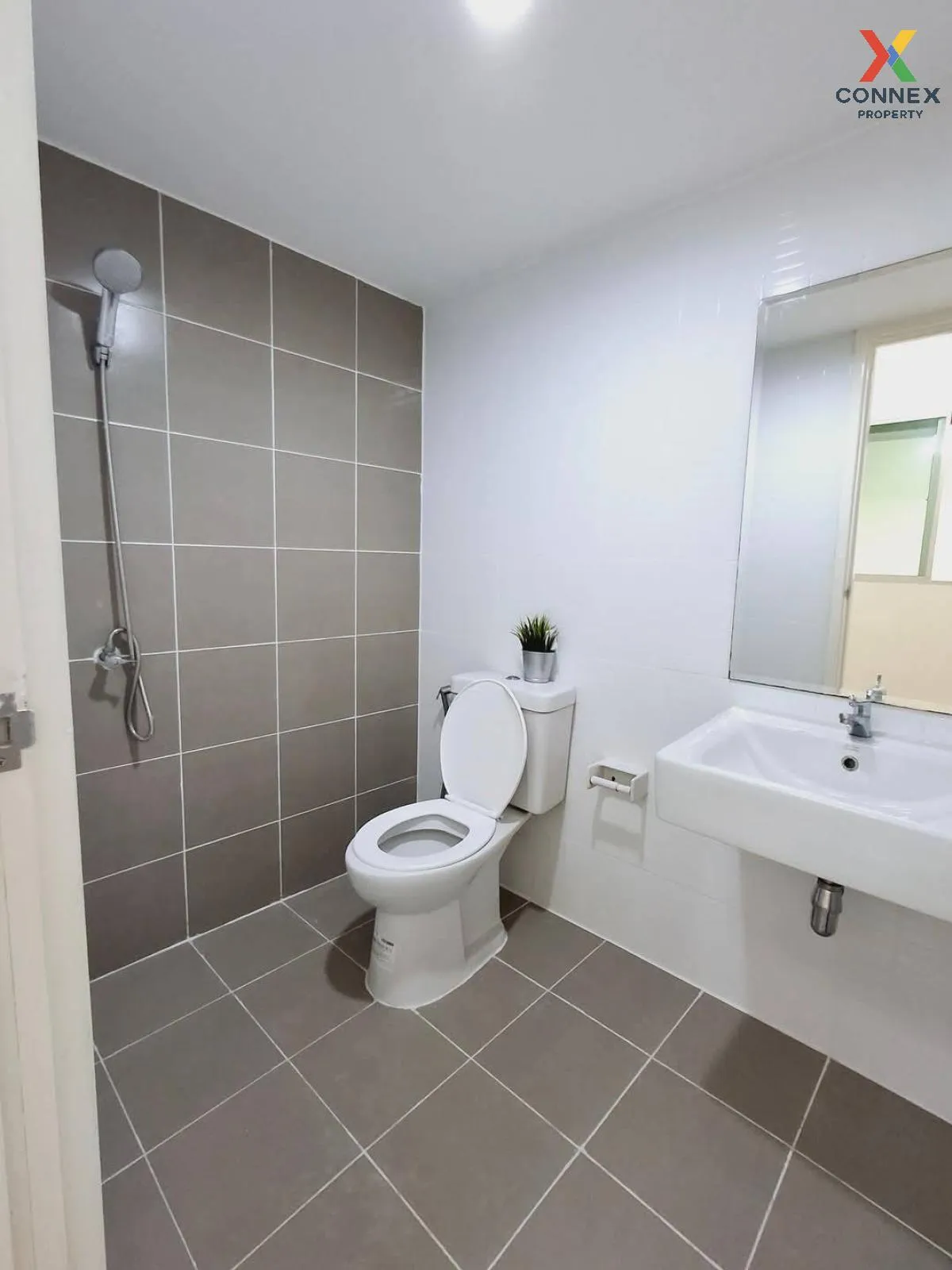 ขายทาวน์เฮ้าส์/ทาวน์โฮม  บ้านพฤกษา 104 สุขุมวิท - แพรกษา รีโนเวทใ