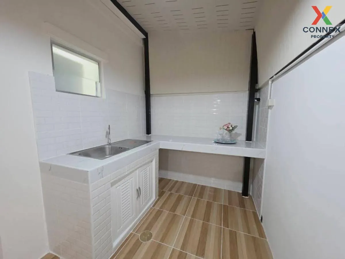 For Sale Townhouse/Townhome  , BAAN PRUKSA 88 Bang Pu-Phraeksa , 