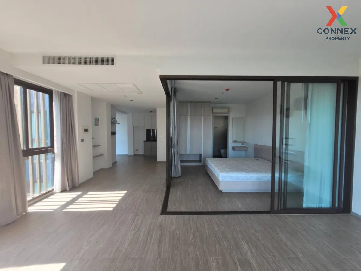 For Sale Condo , Aeras Beachfront Condominium Jomtien Pattaya , n