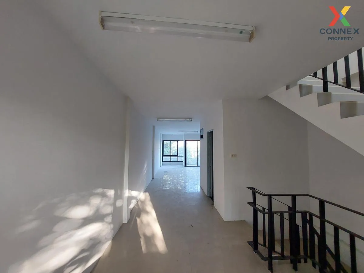 For Sale Commercial Building , Northland Nong Mai Daeng , Nong Ma For Sale Commercial Building , Northland Nong Mai Daeng , Nong Ma