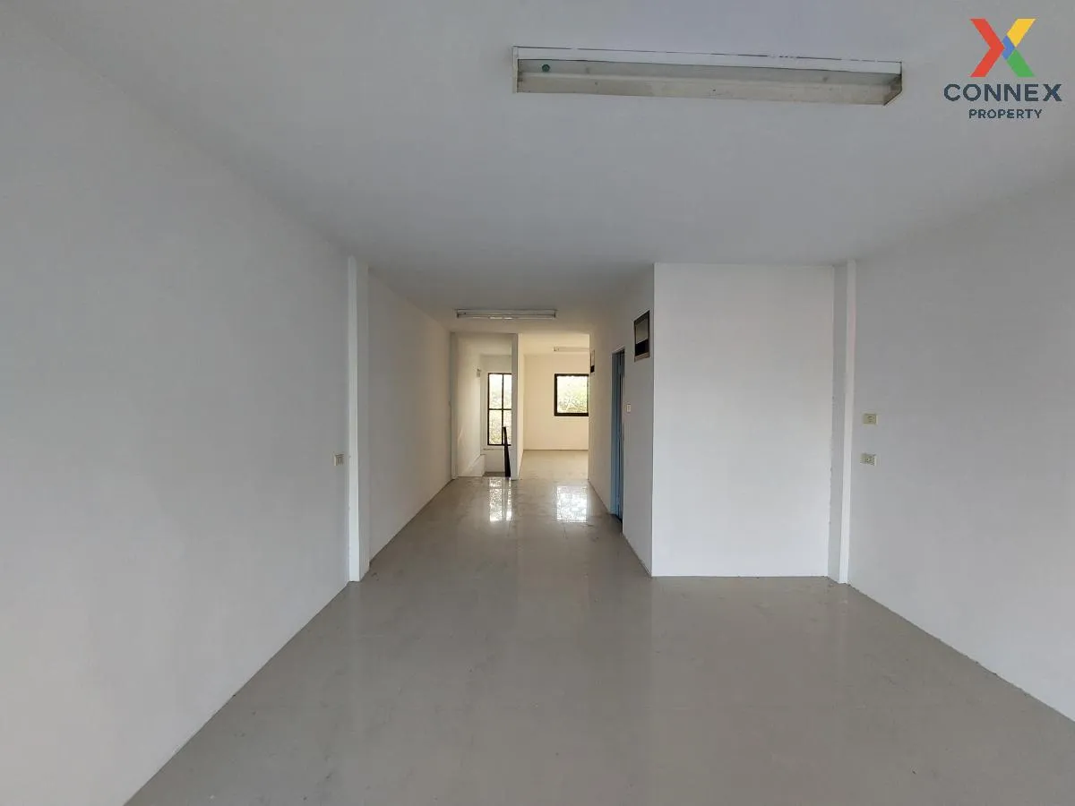 For Sale Commercial Building , Northland Nong Mai Daeng , Nong Ma For Sale Commercial Building , Northland Nong Mai Daeng , Nong Ma