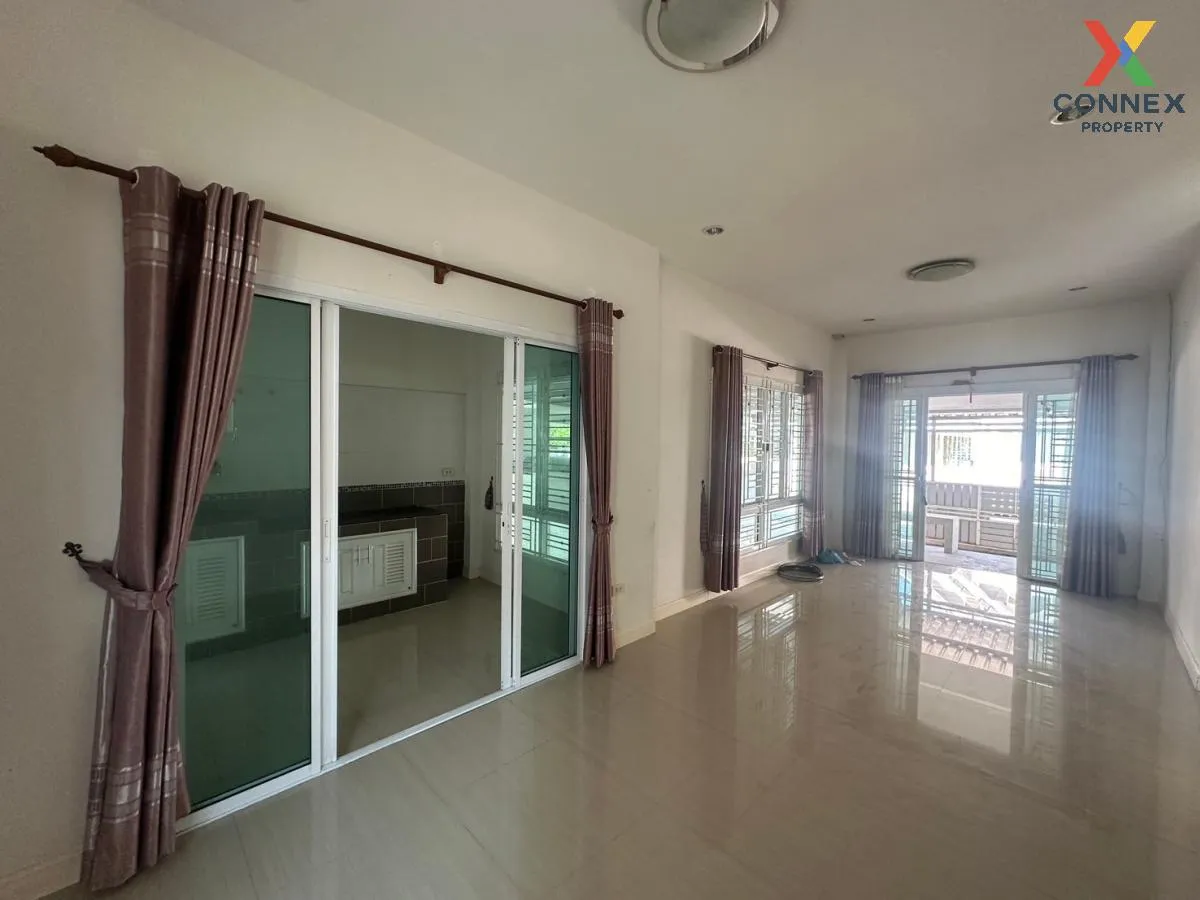 ขายบ้าน  บ้านอยู่สบาย พานทอง หน้ากว้าง หนองตำลึง พานทอง ชลบุรี CX