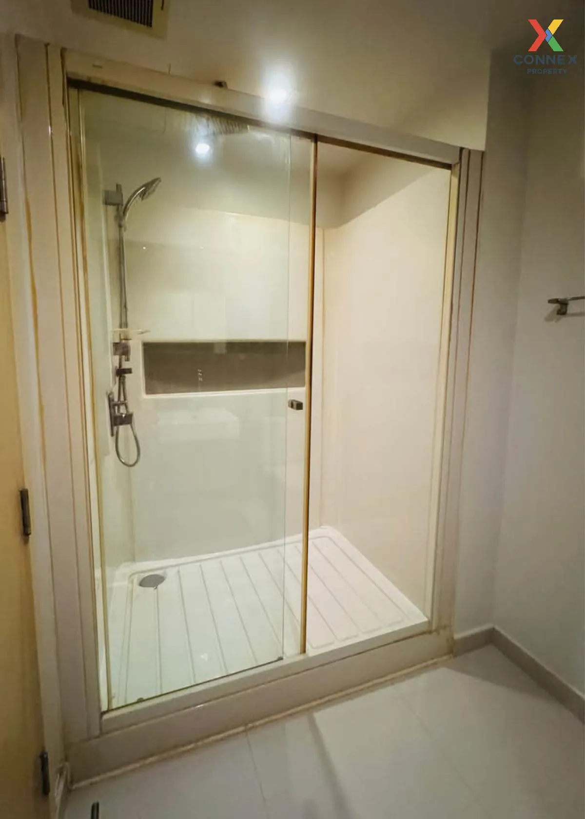 เช่าคอนโด  เดอะ รูม สาทร - ตากสิน BTS-โพธิ์นิมิตร บางยี่เรือ เขต  เช่าคอนโด  เดอะ รูม สาทร - ตากสิน BTS-โพธิ์นิมิตร บางยี่เรือ เขต