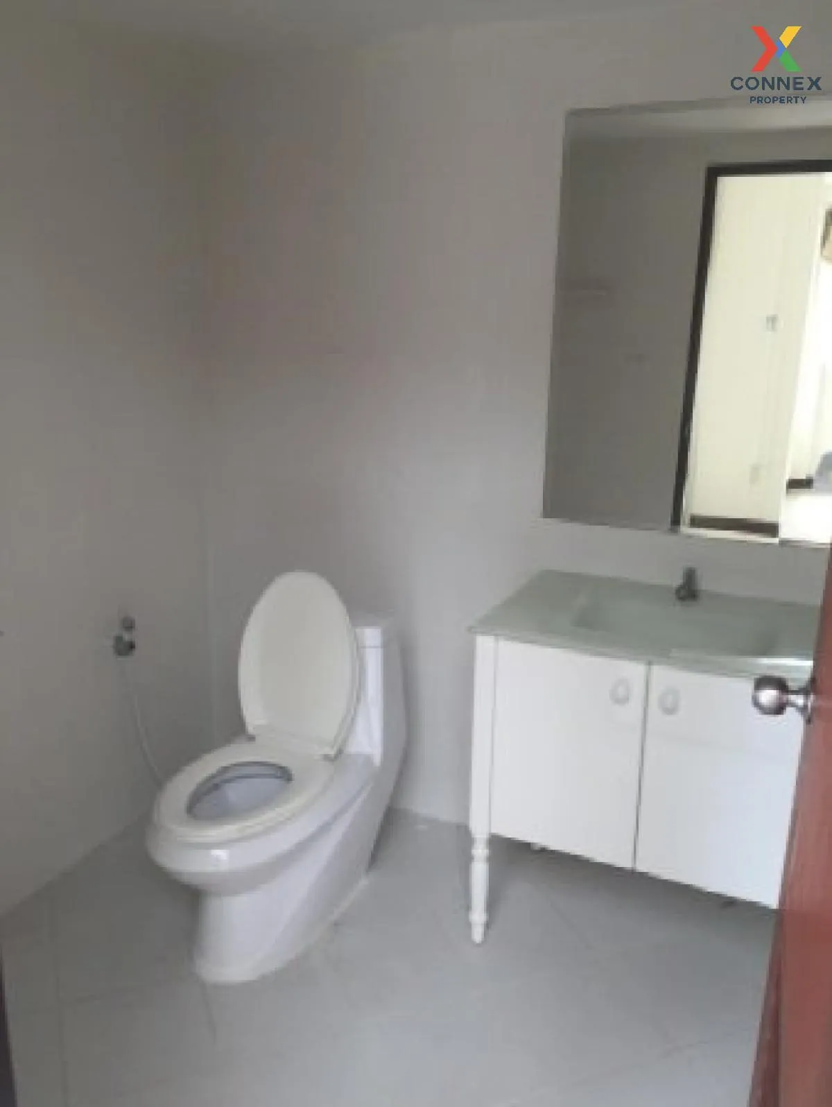 ขายคอนโด  ดิโอเชี่ยนเพิร์ลคอนโด - พัทยา บางละมุง เมืองชลบุรี ชลบุ