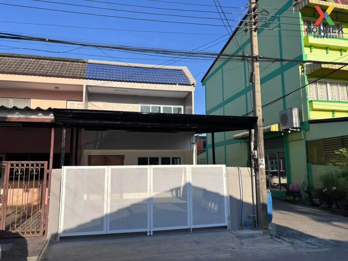 For Rent Townhouse/Townhome  , Baan Sirisook Don Mueang , corner  1