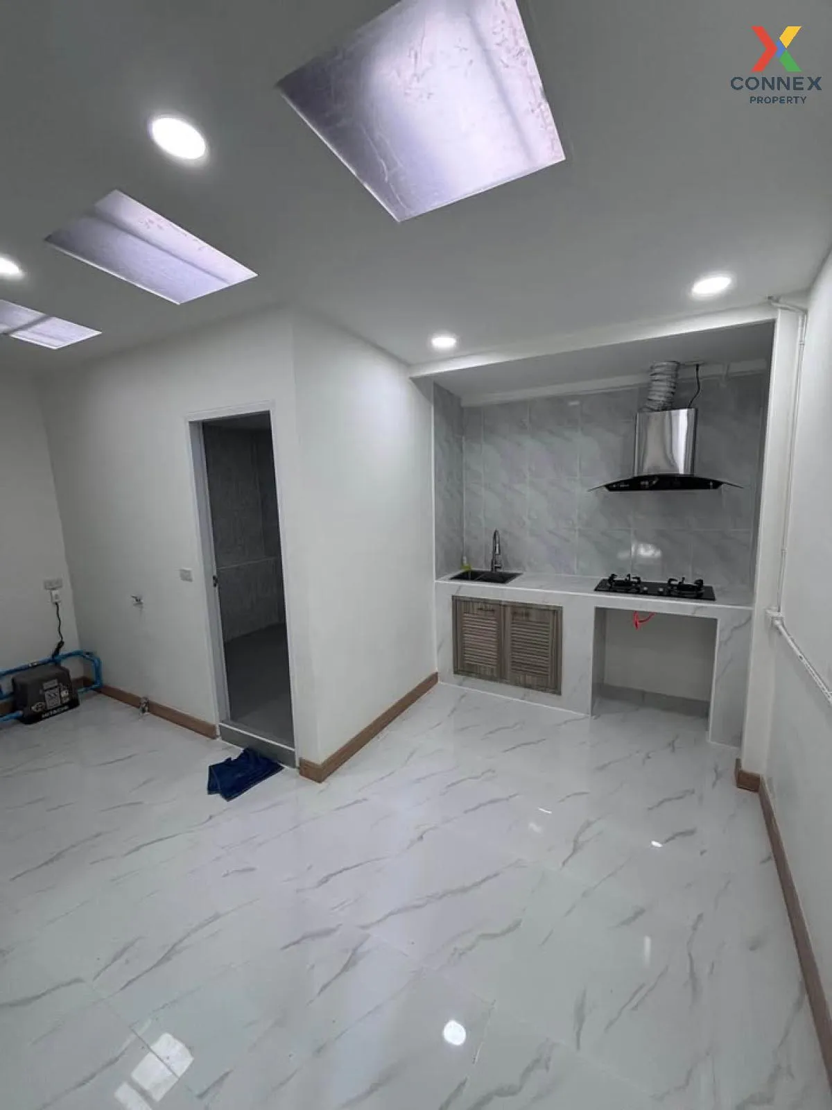 For Rent Townhouse/Townhome  , Baan Sirisook Don Mueang , corner  4