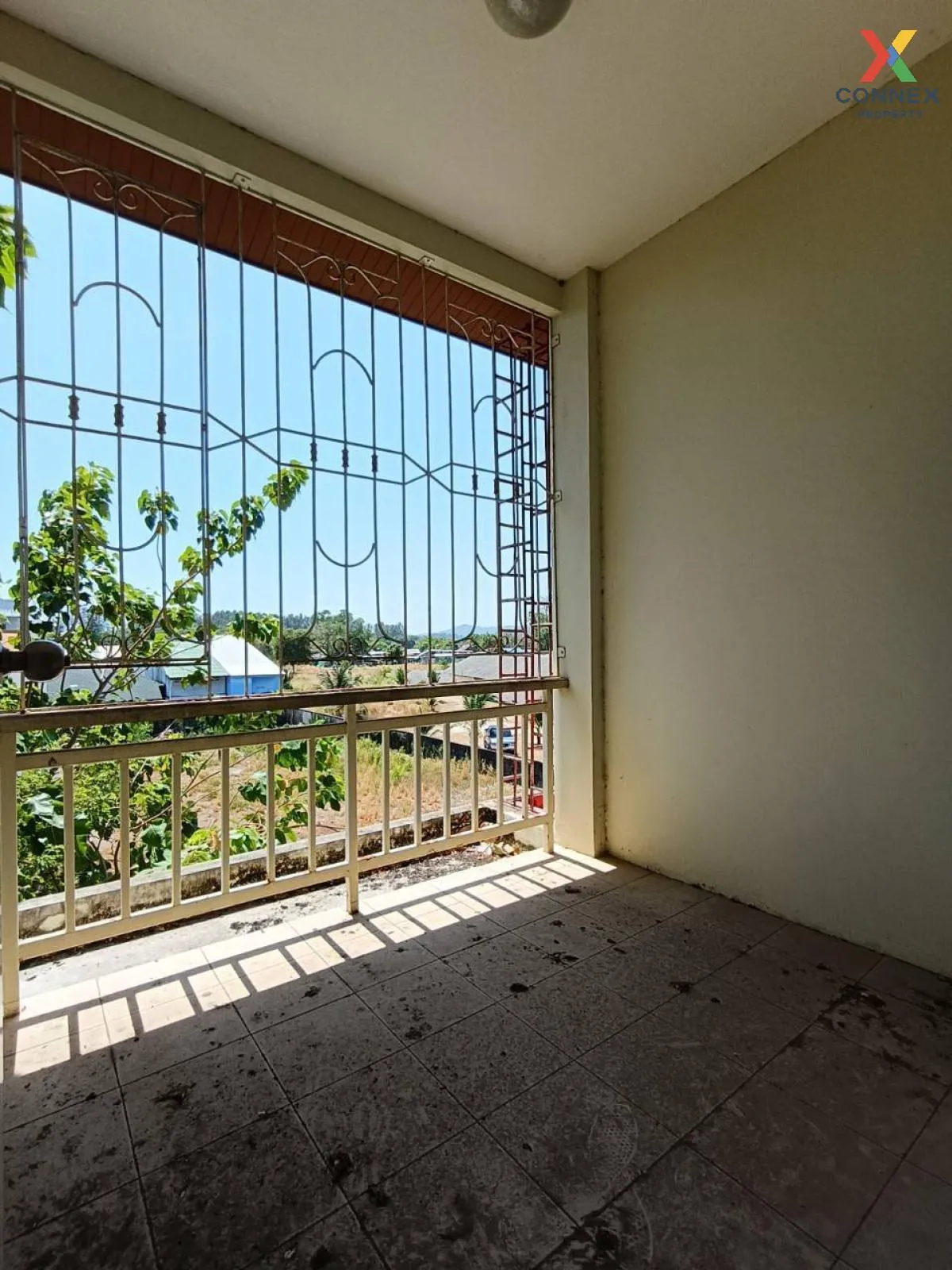 For Sale Commercial Building , Piamsap Arcade , nice view , Talat