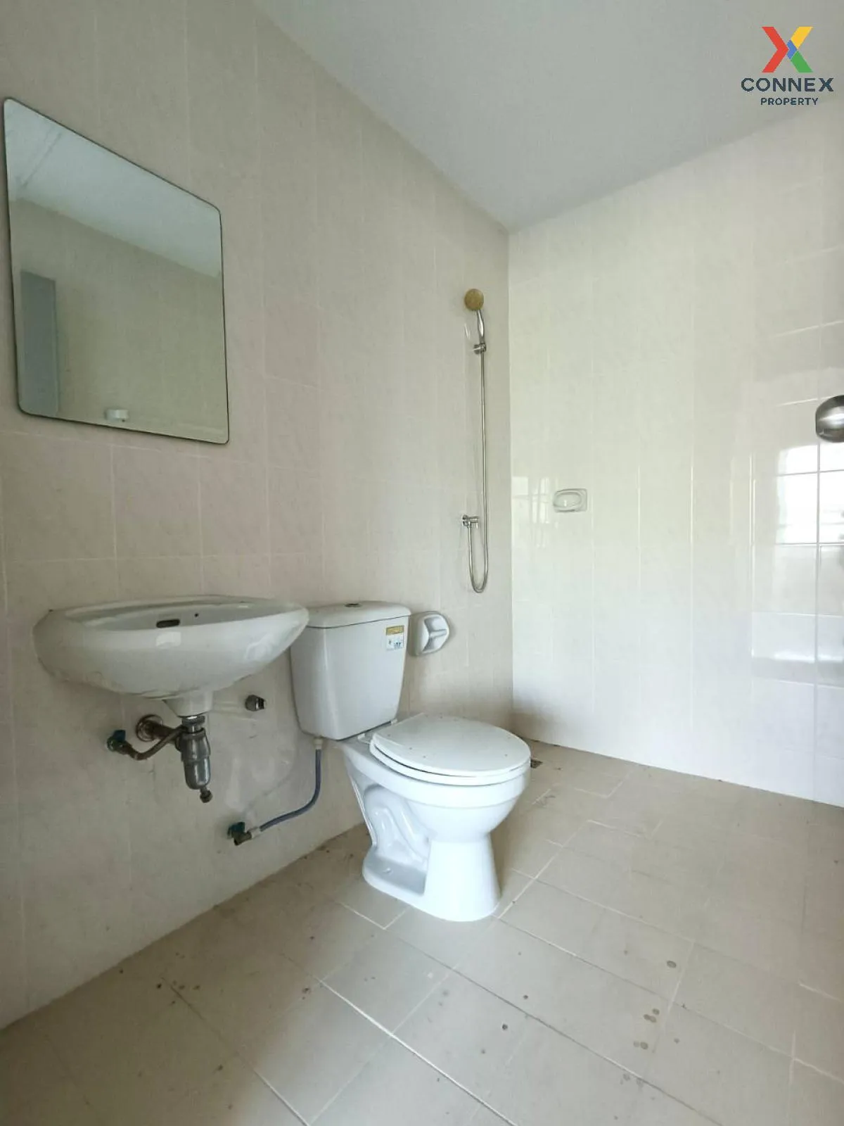 For Sale Commercial Building , Piamsap Arcade , nice view , Talat