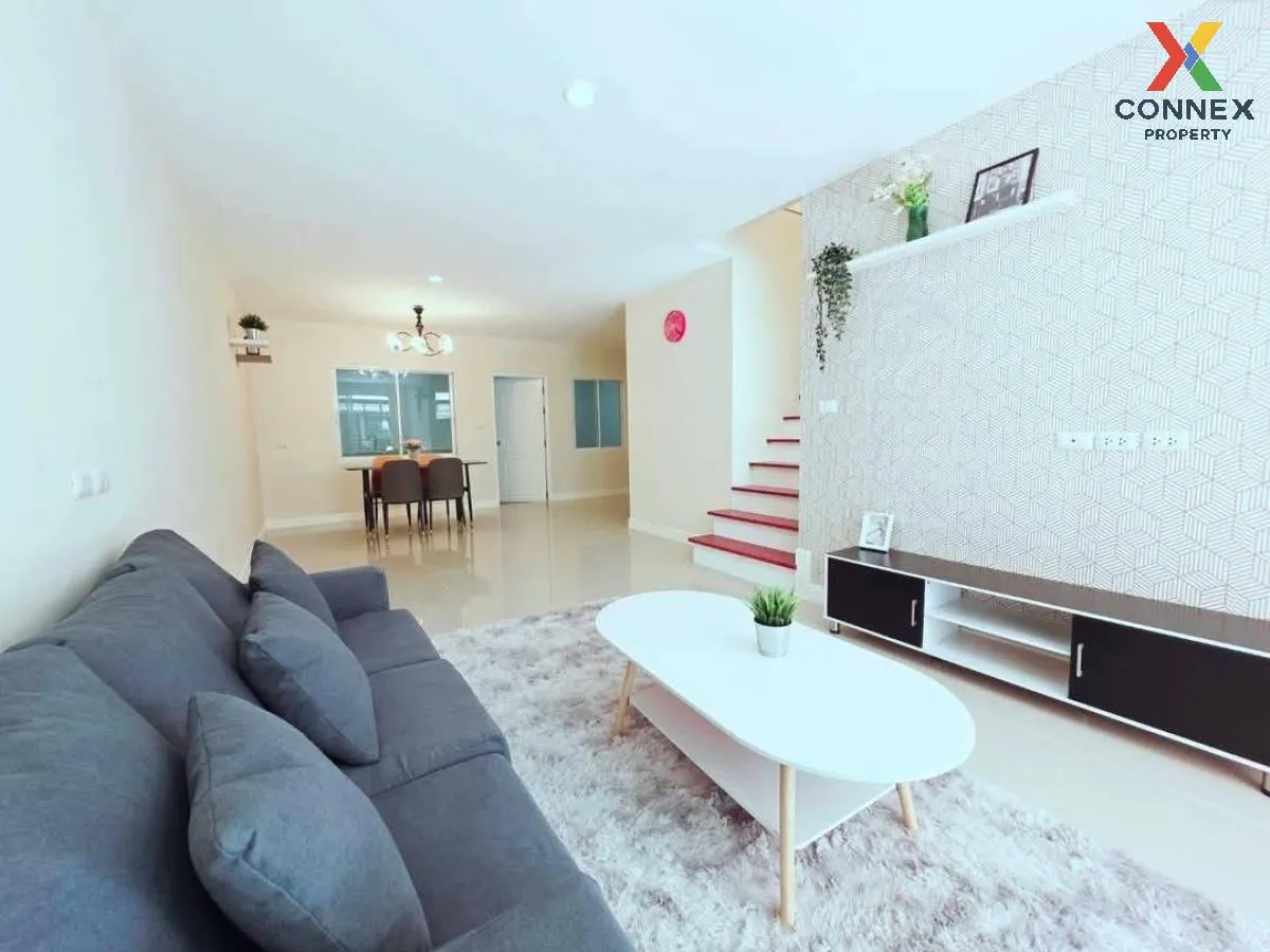 For Sale Townhouse/Townhome  , Nirun Ville 55 Srinakarin , newly 