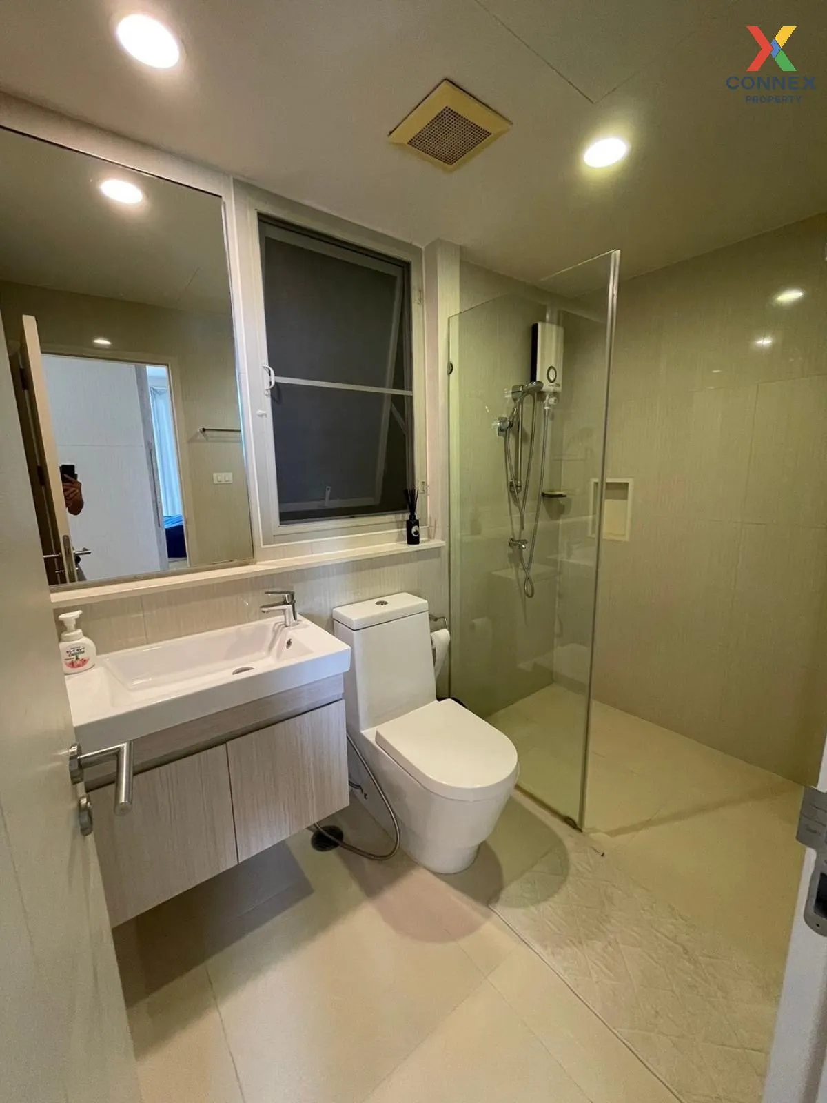 ขายคอนโด  บ้าน ทิวทะเล อความารีน ดูเพล็กซ์ วิวสวย ชั้นสูง ชะอำ ชะ ขายคอนโด  บ้าน ทิวทะเล อความารีน ดูเพล็กซ์ วิวสวย ชั้นสูง ชะอำ ชะ