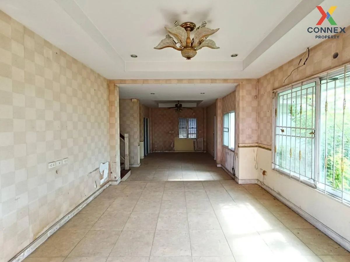 ขายบ้าน  มณีรินทร์ พาร์ค รังสิต หน้ากว้าง บ้านกลาง เมืองปทุมธานี 