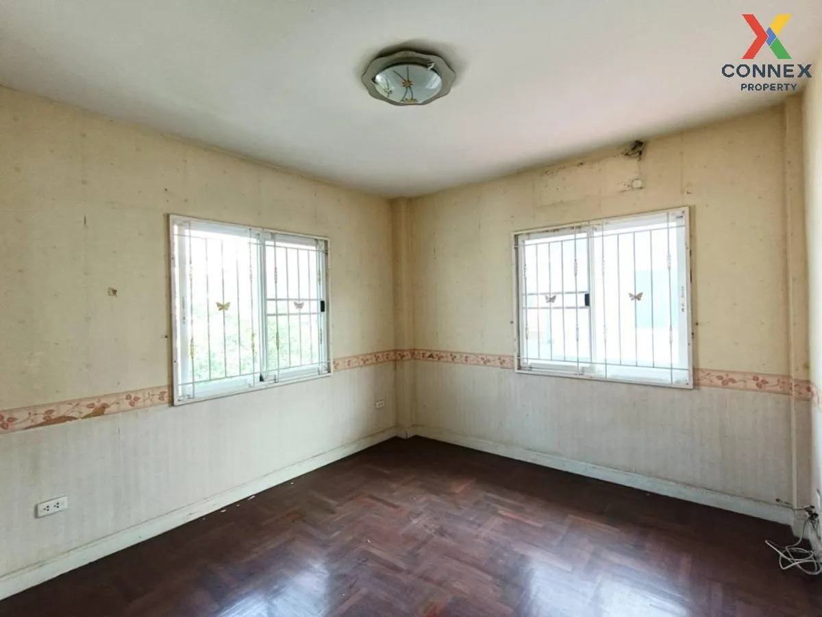 ขายบ้าน  มณีรินทร์ พาร์ค รังสิต หน้ากว้าง บ้านกลาง เมืองปทุมธานี 