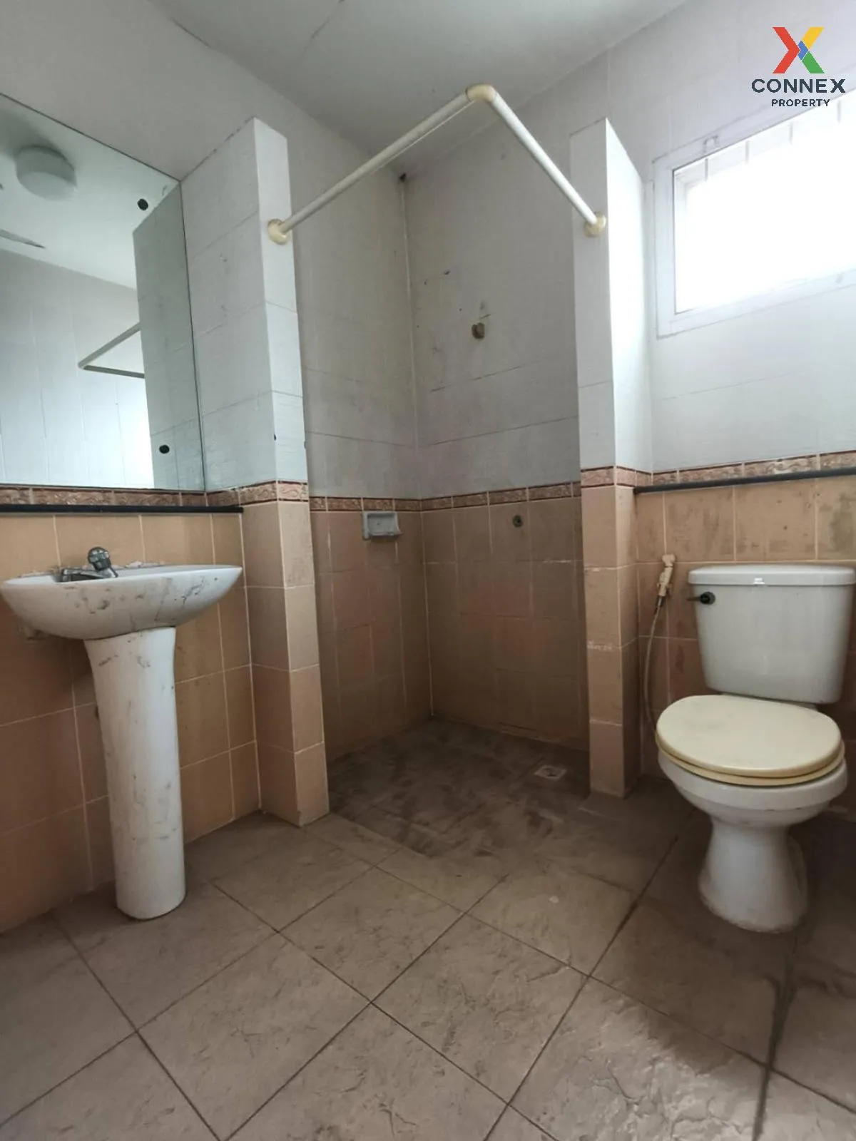 ขายบ้าน  มณีรินทร์ พาร์ค รังสิต หน้ากว้าง บ้านกลาง เมืองปทุมธานี 