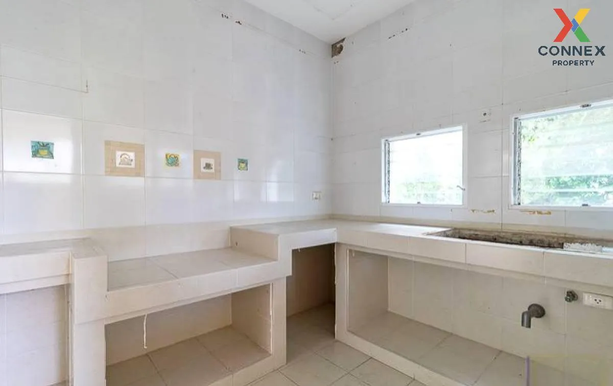 ขายบ้าน  ปาริชาติ สุวินทวงศ์ หน้ากว้าง ลำปลาทิว เขต ลาดกระบัง กรุ