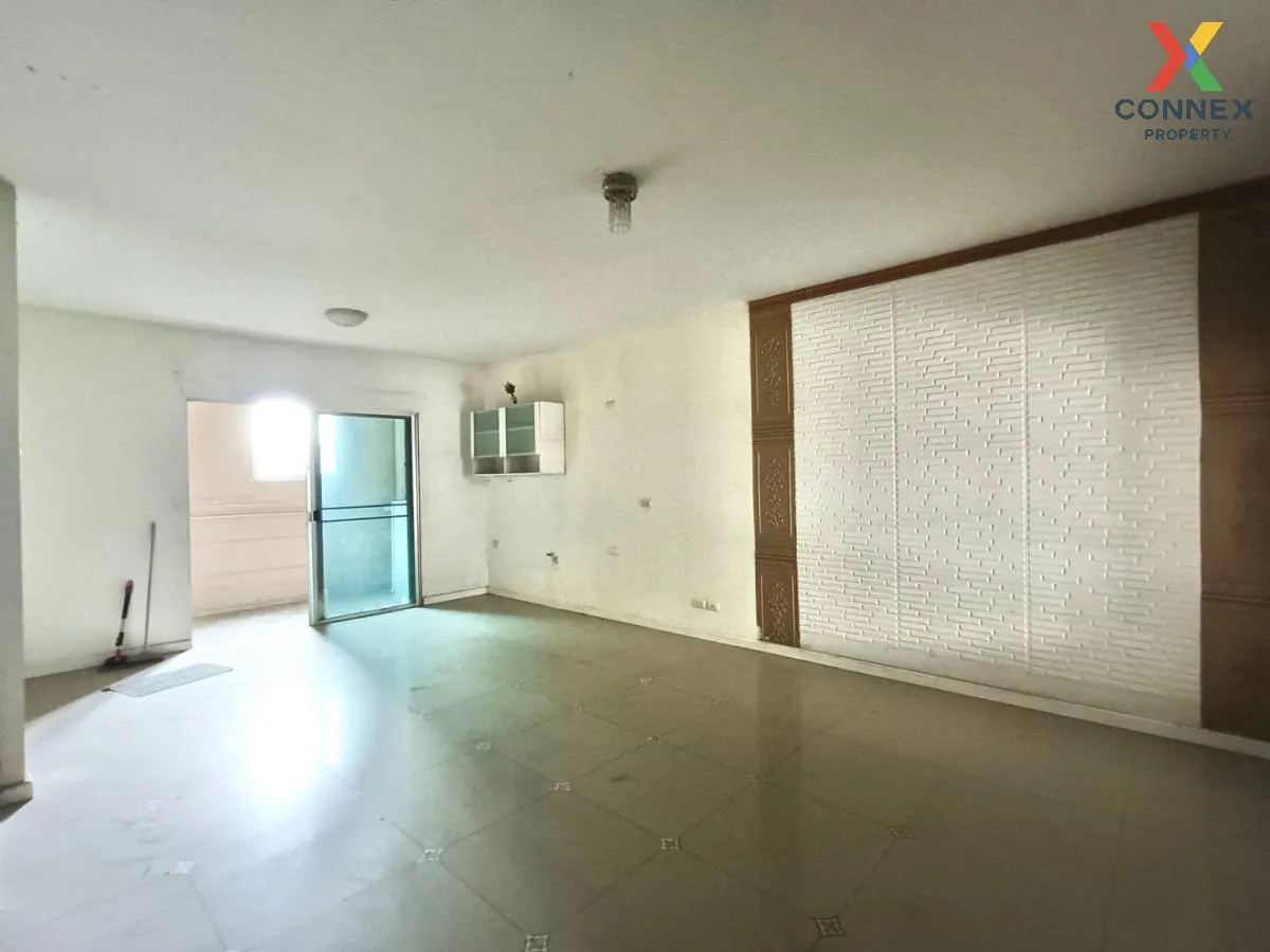 For Sale Townhouse/Townhome  , HABITOWN FOLD Tiwanon – Chaengwatt