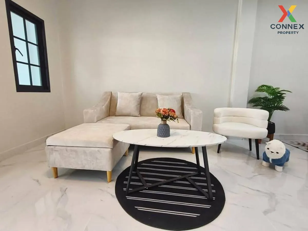 ขายทาวน์เฮ้าส์/ทาวน์โฮม  บ้านนันทิศา MRT-คู้บอน บางชัน เขต คลองสา