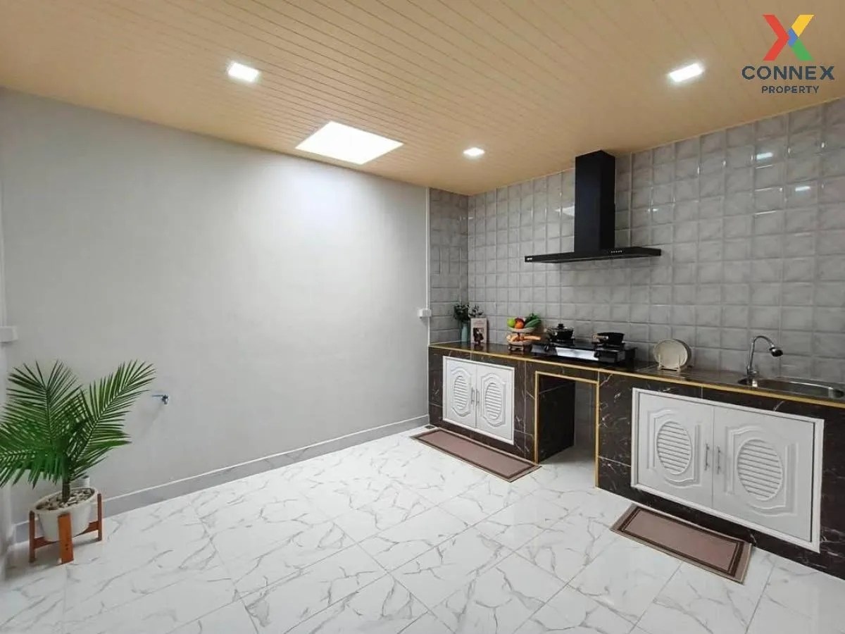 ขายทาวน์เฮ้าส์/ทาวน์โฮม  บ้านนันทิศา MRT-คู้บอน บางชัน เขต คลองสา