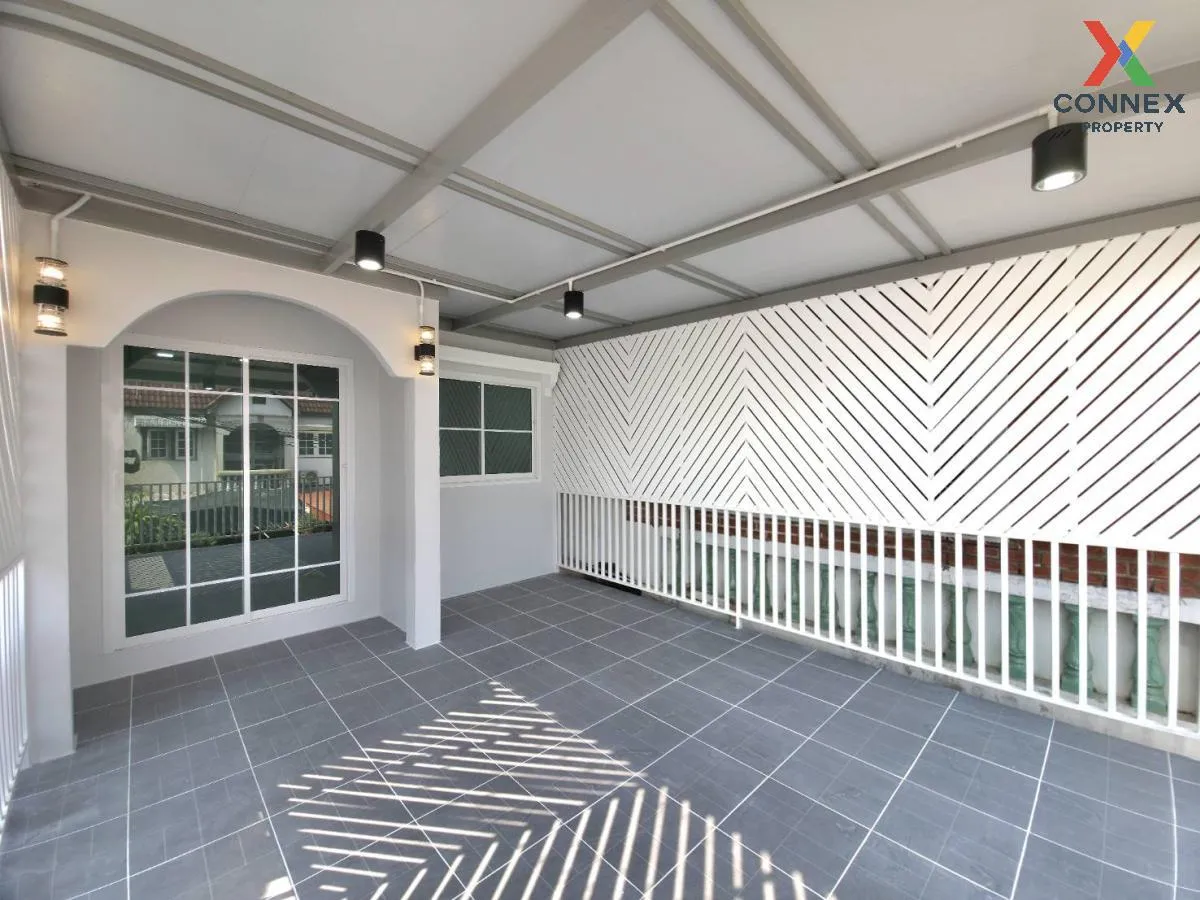 ขายทาวน์เฮ้าส์/ทาวน์โฮม  บ้านพรทิพย์ รีโนเวทใหม่ บางศรีเมือง เมือ