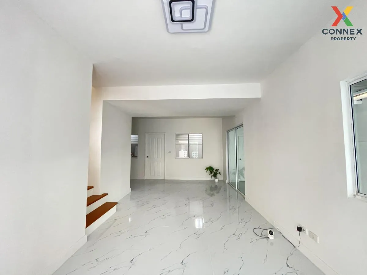 For Sale Townhouse/Townhome  , Pruksa Ville 53/1 Sakae Ngam , new