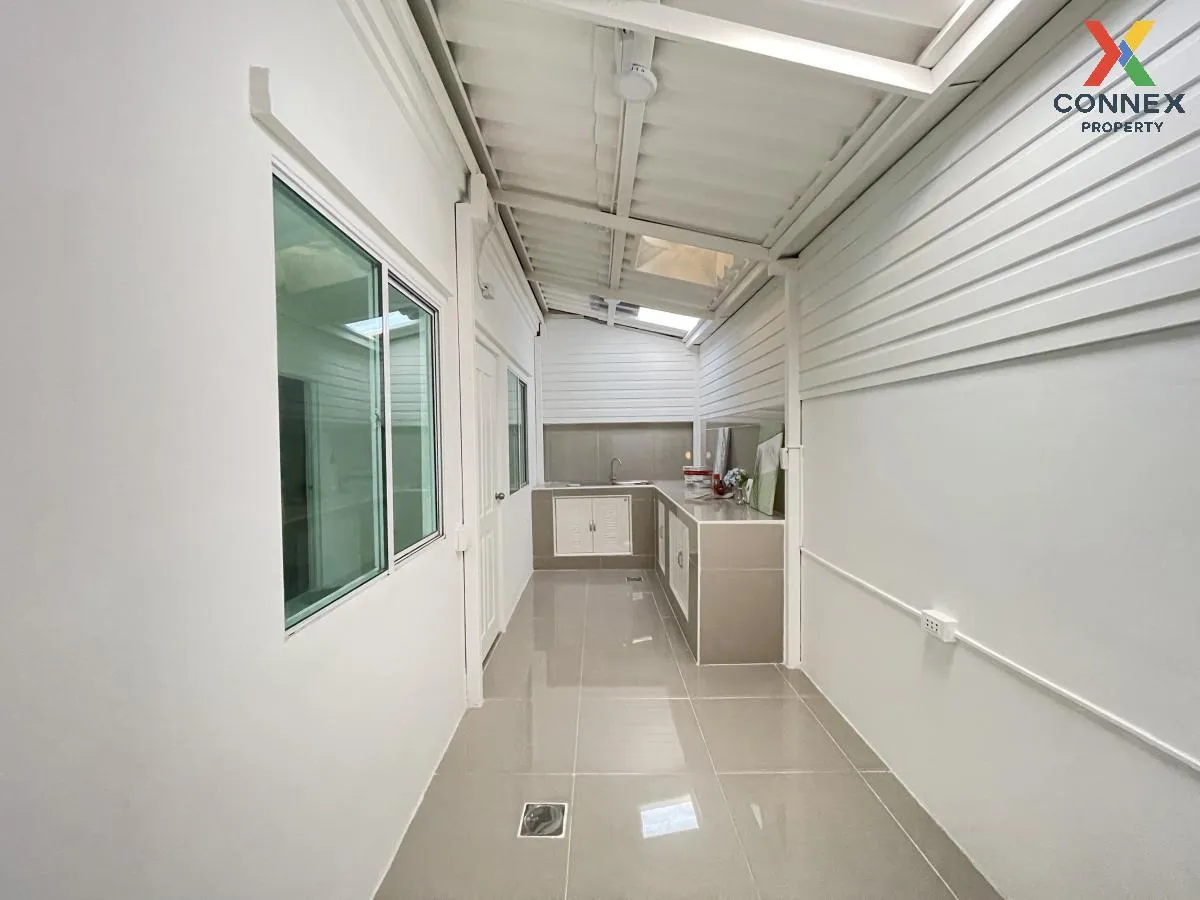 For Sale Townhouse/Townhome  , Pruksa Ville 53/1 Sakae Ngam , new