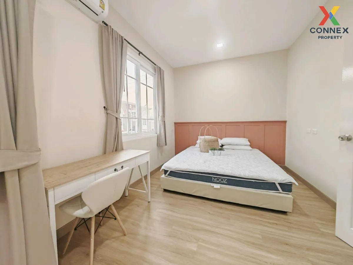 For Rent Townhouse/Townhome  , Golden Town Future-Rangsit , Prach