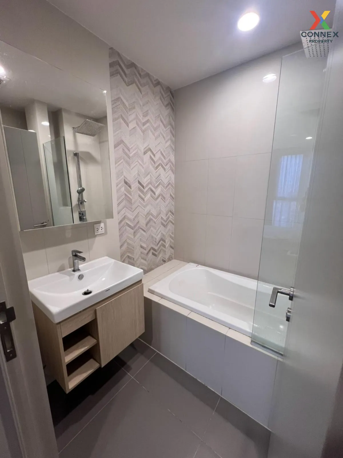 For Rent Condo , Oka Haus Sukhumvit 36 , BTS-Thong Lo , Khlong Ta